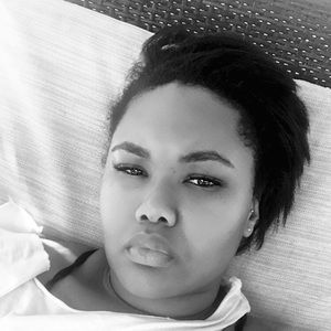 Meet your Posher, Lauryn